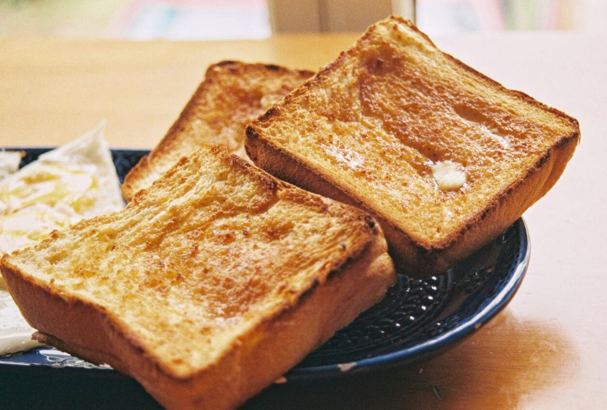 toast on a small plate