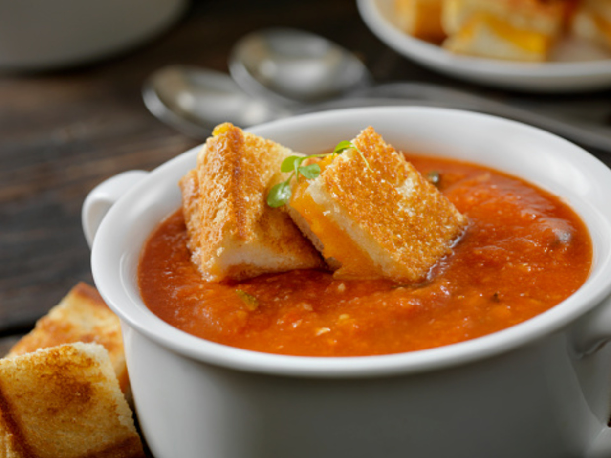croutons with tomato soup