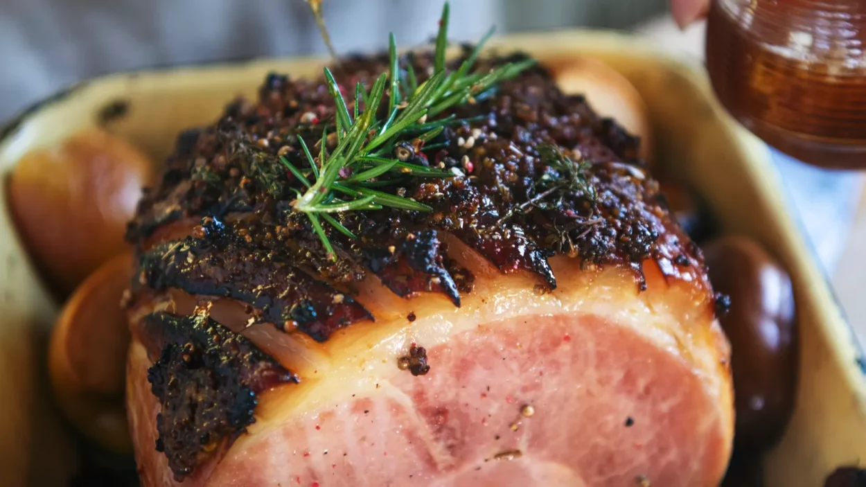 roasted ham food photography recipe idea