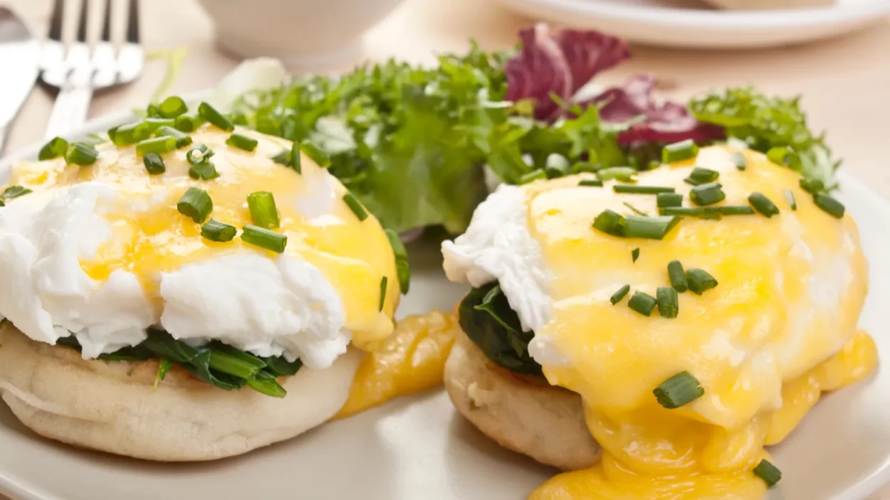 eggs benedict